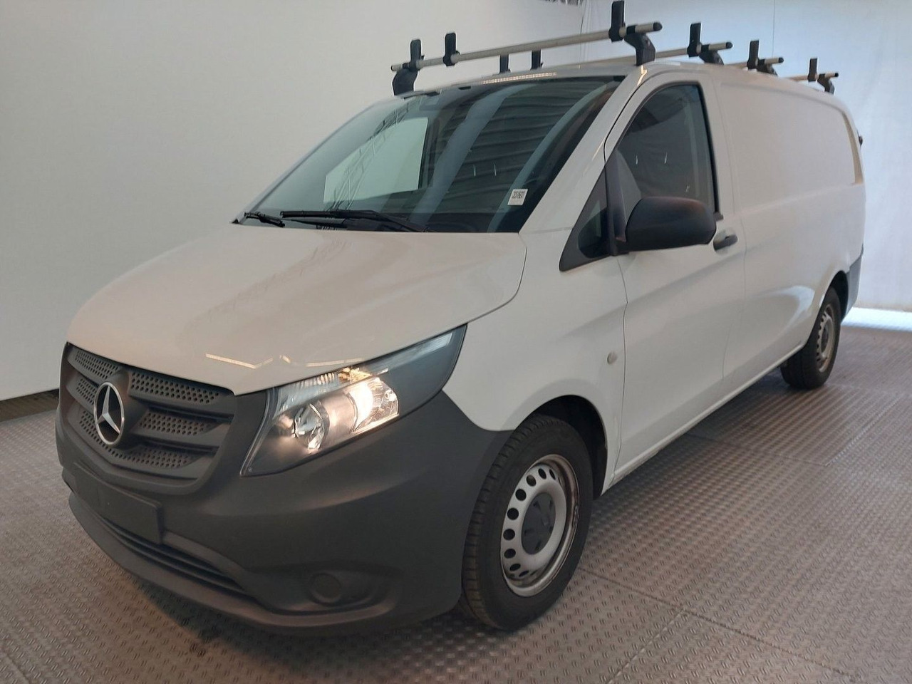 Mercedes-Benz Vito Kasten 114 CDI lang,Klima,AHK,Regale,Kamera - Kleine bestelwagen: afbeelding 1 Mercedes-Benz Vito Kasten 114 CDI lang,Klima,AHK,Regale,Kamera - Kleine bestelwagen: afbeelding 1