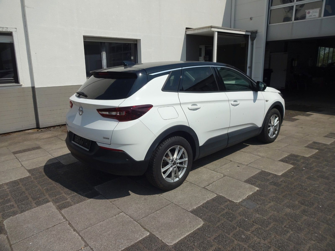 Opel Grandland (X) - SUV: afbeelding 4 Opel Grandland (X) - SUV: afbeelding 4