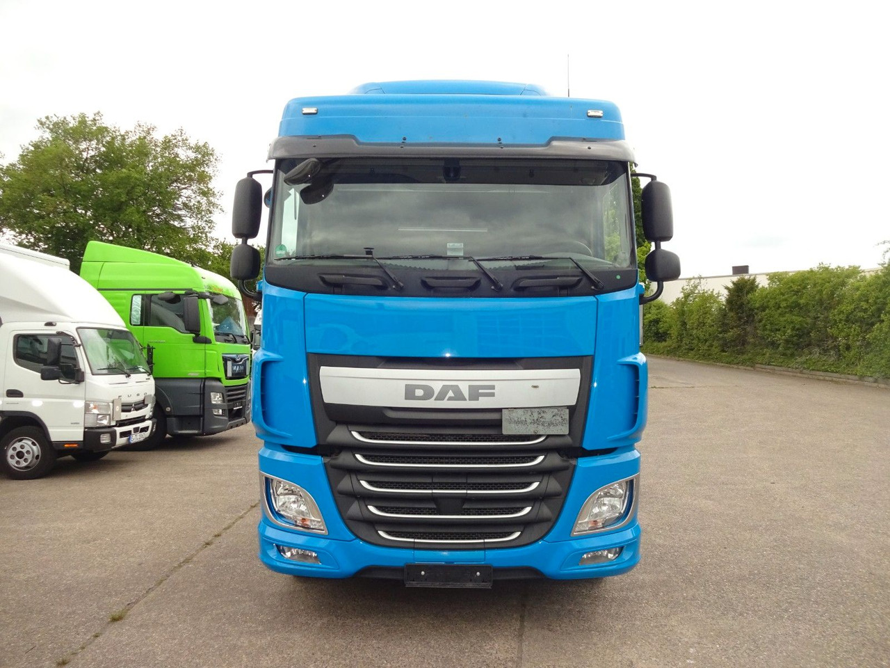 DAF XF 440, SC, Klima, 2 x Tank, Intarder, Standklim - Trekker: afbeelding 2 DAF XF 440, SC, Klima, 2 x Tank, Intarder, Standklim - Trekker: afbeelding 2