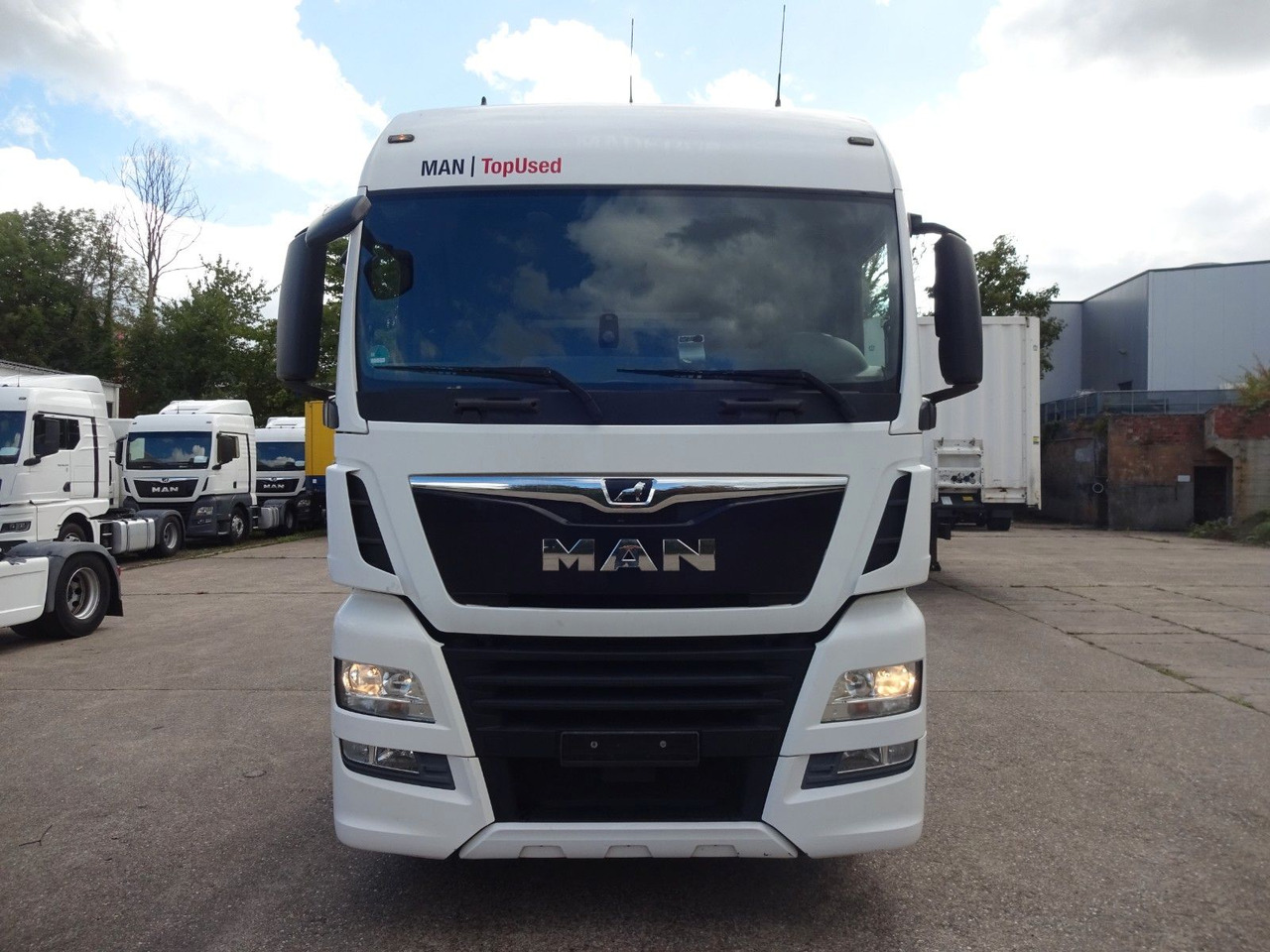 MAN TGX 18.460, XLX, ACC, 2 x Tank - Trekker: afbeelding 2 MAN TGX 18.460, XLX, ACC, 2 x Tank - Trekker: afbeelding 2