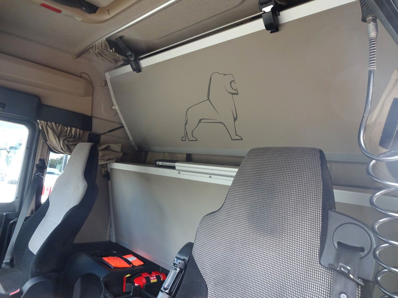 Trekker MAN TGX 18.460, XLX, ACC, 2 x Tank: afbeelding 14 Trekker MAN TGX 18.460, XLX, ACC, 2 x Tank: afbeelding 14