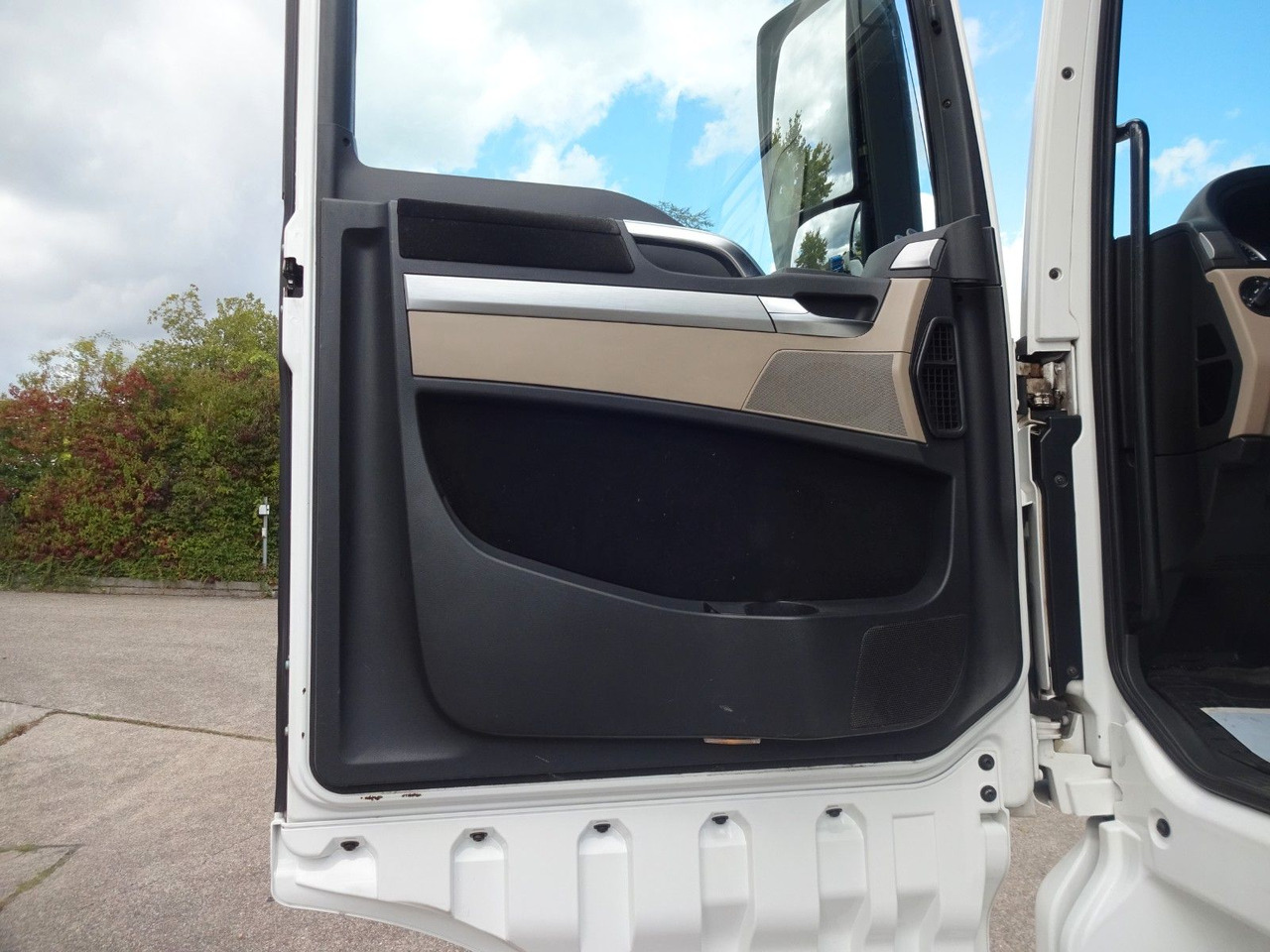 Trekker MAN TGX 18.460, XLX, ACC, 2 x Tank: afbeelding 9 Trekker MAN TGX 18.460, XLX, ACC, 2 x Tank: afbeelding 9