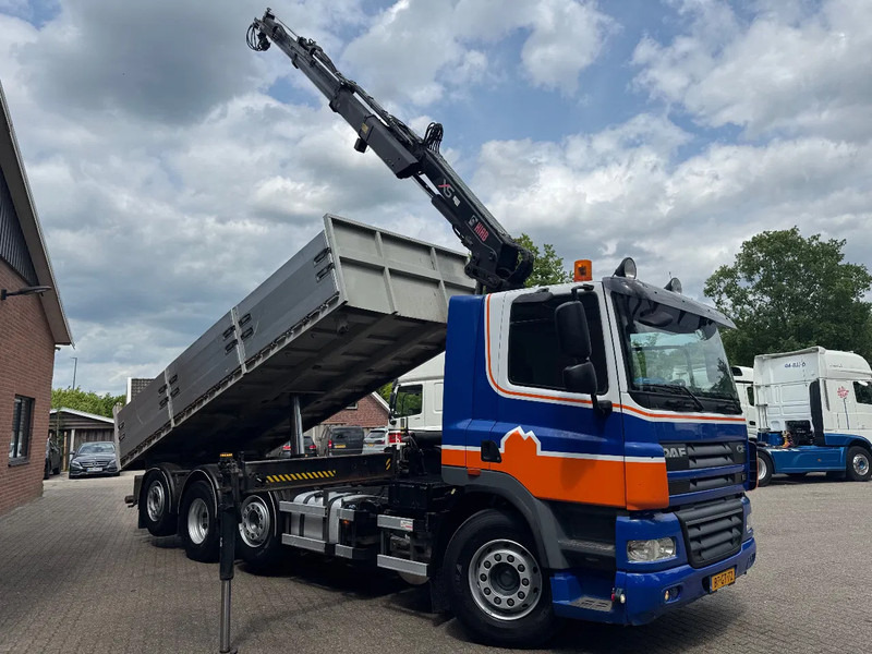 DAF CF 85.360 8X2 3 Zijdige kipper HIAB 16 t/m kraan AHK Top condition - Kipper vrachtwagen, Kraanwagen: afbeelding 2 DAF CF 85.360 8X2 3 Zijdige kipper HIAB 16 t/m kraan AHK Top condition - Kipper vrachtwagen, Kraanwagen: afbeelding 2