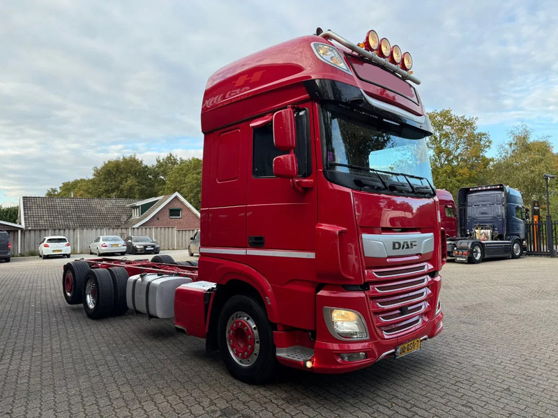 DAF XF 530 6X2 FAS Full air Alcoa Retarder Stuuras 7.6M Chassis NL Truck - Chassis vrachtwagen: afbeelding 2 DAF XF 530 6X2 FAS Full air Alcoa Retarder Stuuras 7.6M Chassis NL Truck - Chassis vrachtwagen: afbeelding 2