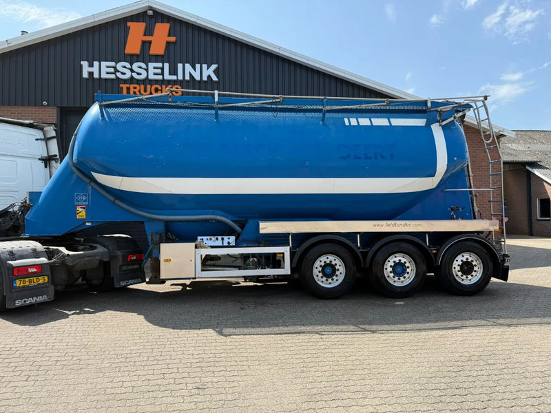 Feldbinder 34m3 Veevoeder Vogelsang-pomp, Coating binnenzijde - Tankoplegger: afbeelding 4 Feldbinder 34m3 Veevoeder Vogelsang-pomp, Coating binnenzijde - Tankoplegger: afbeelding 4