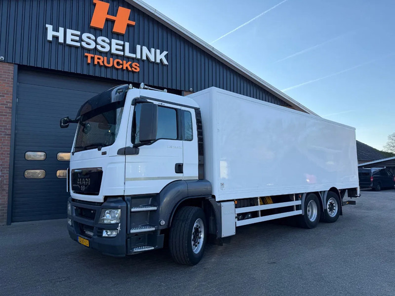 MAN TGS 26.320 EEV Koffer Stuuras 2.500KG LBW 199.050KM! NL TRUCK - Bakwagen: afbeelding 1 MAN TGS 26.320 EEV Koffer Stuuras 2.500KG LBW 199.050KM! NL TRUCK - Bakwagen: afbeelding 1