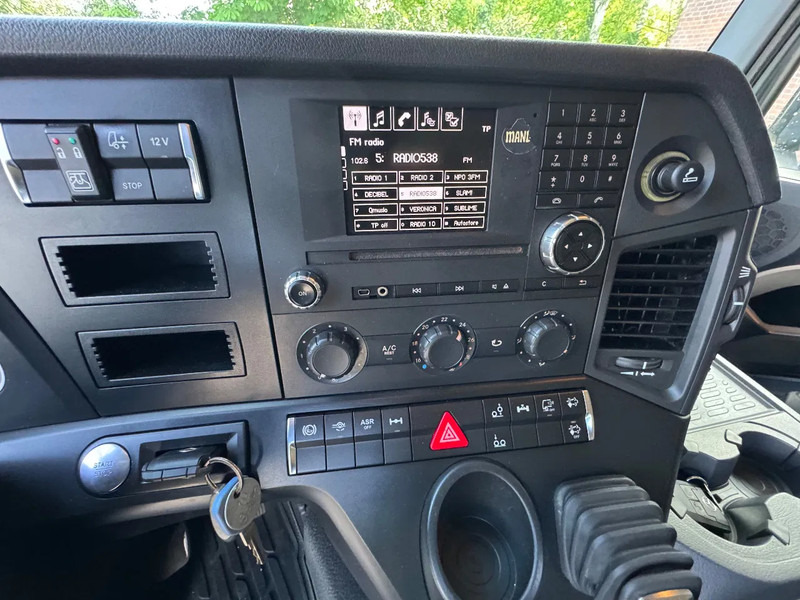 Mercedes-Benz Actros 2748 6X2 Bigspace AHK 623.380KM! 8.1M Heiwo box, Stuuras, Top condition - Bakwagen: afbeelding 5 Mercedes-Benz Actros 2748 6X2 Bigspace AHK 623.380KM! 8.1M Heiwo box, Stuuras, Top condition - Bakwagen: afbeelding 5