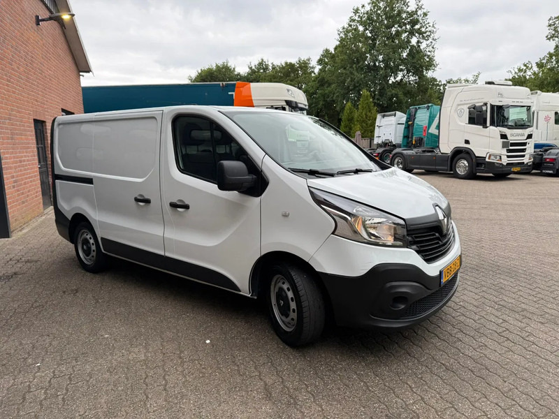 Renault Trafic 1.6 dCi T27 L1H1 Comfort Airco/Klima Trekhaak EURO 6 - Kleine bestelwagen: afbeelding 3 Renault Trafic 1.6 dCi T27 L1H1 Comfort Airco/Klima Trekhaak EURO 6 - Kleine bestelwagen: afbeelding 3