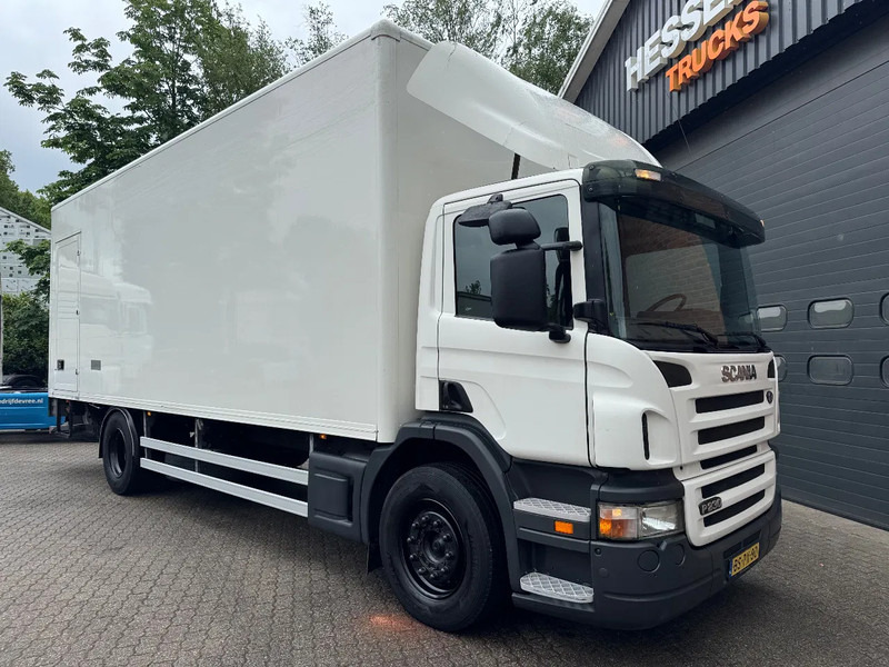 Scania P230 4X2 7.7M Koffer LBW 328.330KM!! NL Truck APK 03/2026 - Bakwagen: afbeelding 2 Scania P230 4X2 7.7M Koffer LBW 328.330KM!! NL Truck APK 03/2026 - Bakwagen: afbeelding 2
