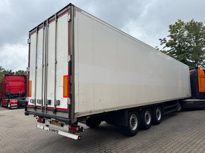 Schmitz Cargobull SKO 24 5x Meatrails Rohrbahnen Fleisch Carrier Vector 1950MT - Isotherm oplegger: afbeelding 2 Schmitz Cargobull SKO 24 5x Meatrails Rohrbahnen Fleisch Carrier Vector 1950MT - Isotherm oplegger: afbeelding 2