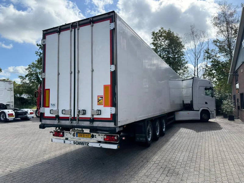 Schmitz Cargobull SKO 24 5x Meatrails Rohrbahnen Fleisch Hooks Carrier Vector 1950MT - Isotherm oplegger: afbeelding 2 Schmitz Cargobull SKO 24 5x Meatrails Rohrbahnen Fleisch Hooks Carrier Vector 1950MT - Isotherm oplegger: afbeelding 2