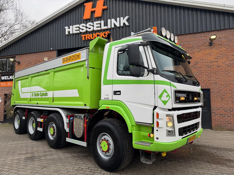 Terberg FM 2000 8X8 21m3 Isolated Hardox Manual gearbox NL truck - Kipper vrachtwagen: afbeelding 5 Terberg FM 2000 8X8 21m3 Isolated Hardox Manual gearbox NL truck - Kipper vrachtwagen: afbeelding 5