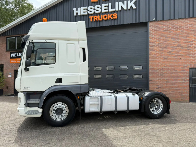 DAF CF 440 4X2 Space Cab Side skirts ACC NL Truck - Trekker: afbeelding 2 DAF CF 440 4X2 Space Cab Side skirts ACC NL Truck - Trekker: afbeelding 2