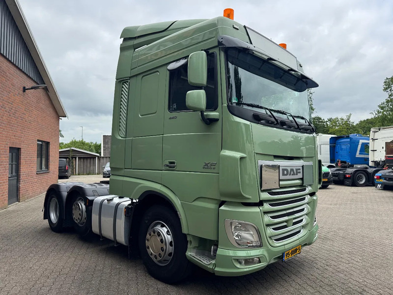 DAF XF 440 6X2 FTG Space Cab Standairco NL truck - Trekker: afbeelding 2 DAF XF 440 6X2 FTG Space Cab Standairco NL truck - Trekker: afbeelding 2