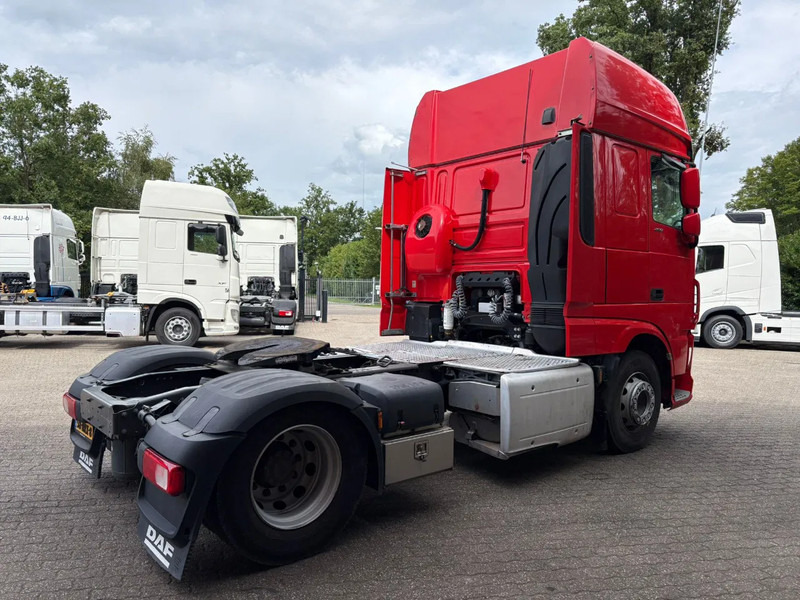 DAF XF 460 SSC ENGINE PROBLEM!! Retarder Standairco 795.986KM - Trekker: afbeelding 3 DAF XF 460 SSC ENGINE PROBLEM!! Retarder Standairco 795.986KM - Trekker: afbeelding 3