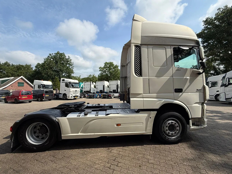 Trekker DAF XF 460 SSC Super Space 2x tank ACC German truck: afbeelding 14