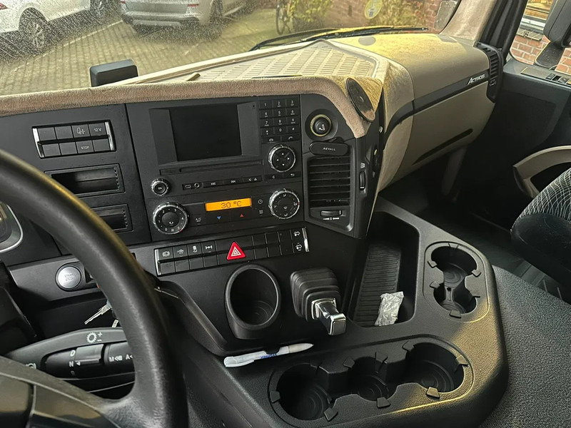 Mercedes-Benz Actros 1840 4X2 679.306KM NL Truck - Trekker: afbeelding 5 Mercedes-Benz Actros 1840 4X2 679.306KM NL Truck - Trekker: afbeelding 5