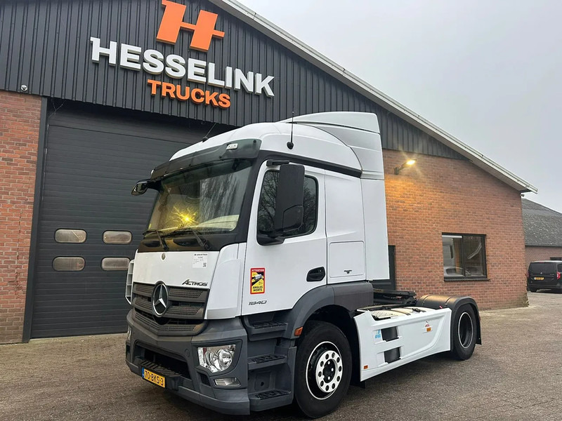 Mercedes-Benz Actros 1840 4X2 679.306KM NL Truck - Trekker: afbeelding 1 Mercedes-Benz Actros 1840 4X2 679.306KM NL Truck - Trekker: afbeelding 1