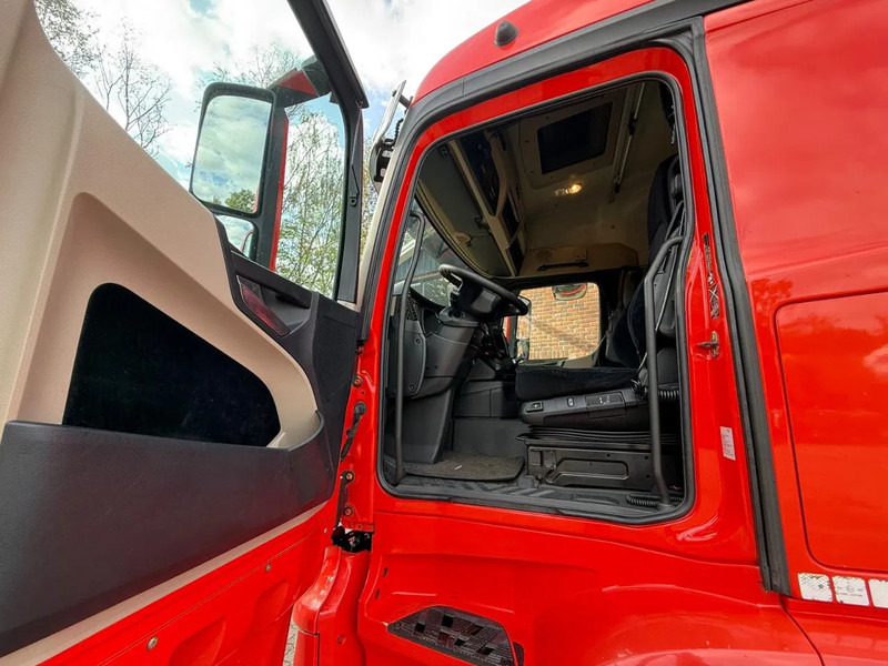 Mercedes-Benz Actros 1842 Streamspace Xenon NL Truck - Trekker: afbeelding 5 Mercedes-Benz Actros 1842 Streamspace Xenon NL Truck - Trekker: afbeelding 5
