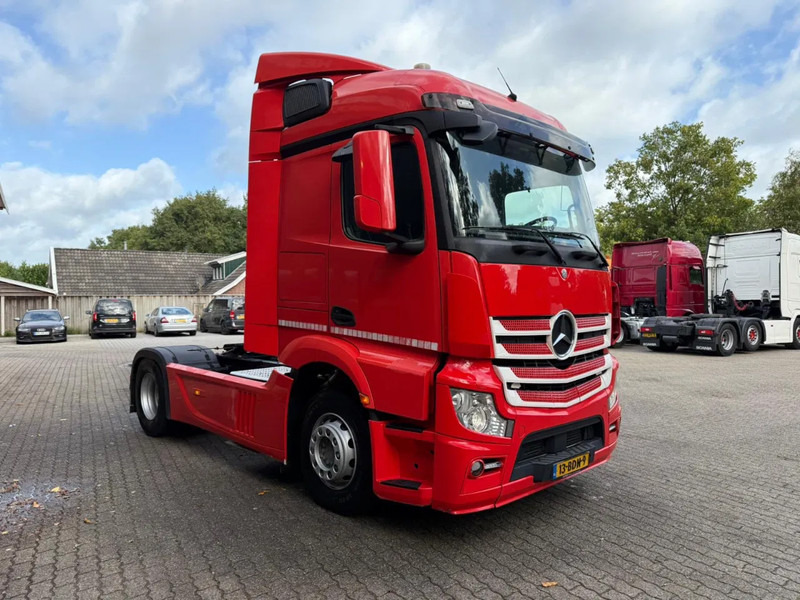 Mercedes-Benz Actros 1842 Streamspace Xenon NL Truck - Trekker: afbeelding 2 Mercedes-Benz Actros 1842 Streamspace Xenon NL Truck - Trekker: afbeelding 2
