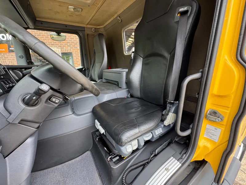 Scania P280 4X2 Dagcabine Airco EURO 6 NL Truck 803.430KM - Trekker: afbeelding 5 Scania P280 4X2 Dagcabine Airco EURO 6 NL Truck 803.430KM - Trekker: afbeelding 5