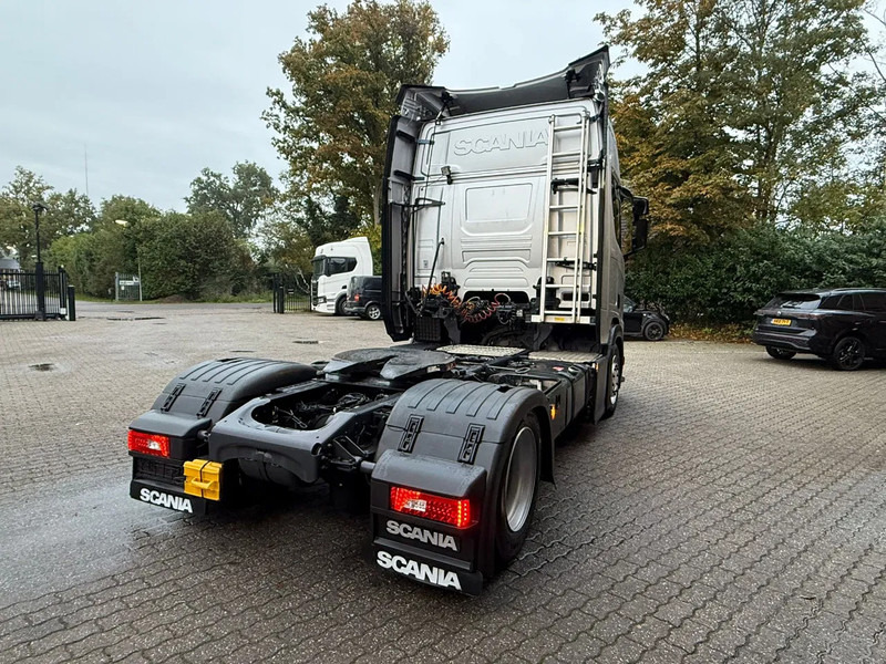 Scania R450 NGS 4X2EB Lowliner Retarder Standairco Smarttacho 2 German truck - Trekker: afbeelding 3 Scania R450 NGS 4X2EB Lowliner Retarder Standairco Smarttacho 2 German truck - Trekker: afbeelding 3