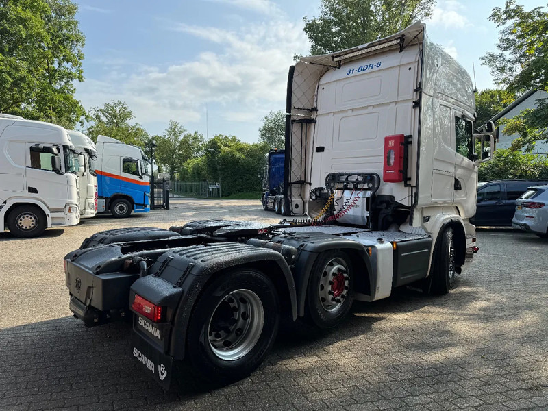 Scania R520 V8 6X2 Topline Retarder 2x tank original NL Truck - Trekker: afbeelding 3 Scania R520 V8 6X2 Topline Retarder 2x tank original NL Truck - Trekker: afbeelding 3