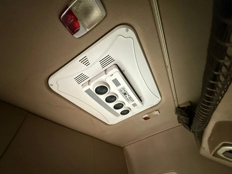 Trekker Scania R730 V8 4X2 Topline Retarder Hydrauliek King of the road: afbeelding 9 Trekker Scania R730 V8 4X2 Topline Retarder Hydrauliek King of the road: afbeelding 9