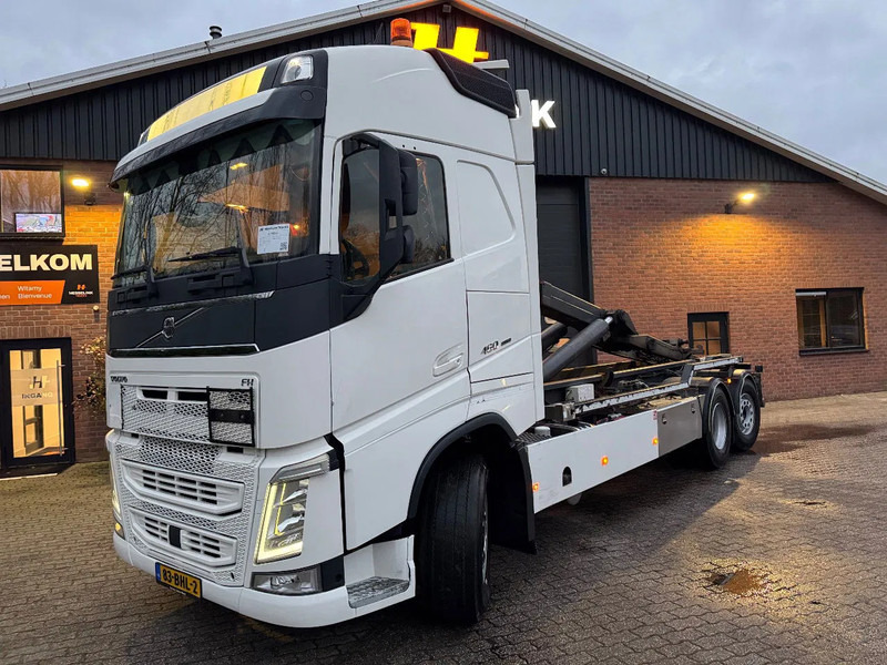 Volvo FH 460 6X2 VDL 25T Haakarm Standairco 9T Vooras Stuuras NL Truck - Haakarmsysteem vrachtwagen: afbeelding 1 Volvo FH 460 6X2 VDL 25T Haakarm Standairco 9T Vooras Stuuras NL Truck - Haakarmsysteem vrachtwagen: afbeelding 1