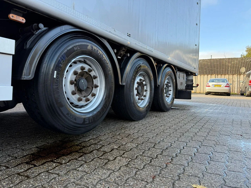 Leasing kraker 92M3 Cargo Floor 10MM Liftas NL Trailer APK/TUV 20-05-2026 kraker 92M3 Cargo Floor 10MM Liftas NL Trailer APK/TUV 20-05-2026: afbeelding 12 Leasing kraker 92M3 Cargo Floor 10MM Liftas NL Trailer APK/TUV 20-05-2026 kraker 92M3 Cargo Floor 10MM Liftas NL Trailer APK/TUV 20-05-2026: afbeelding 12
