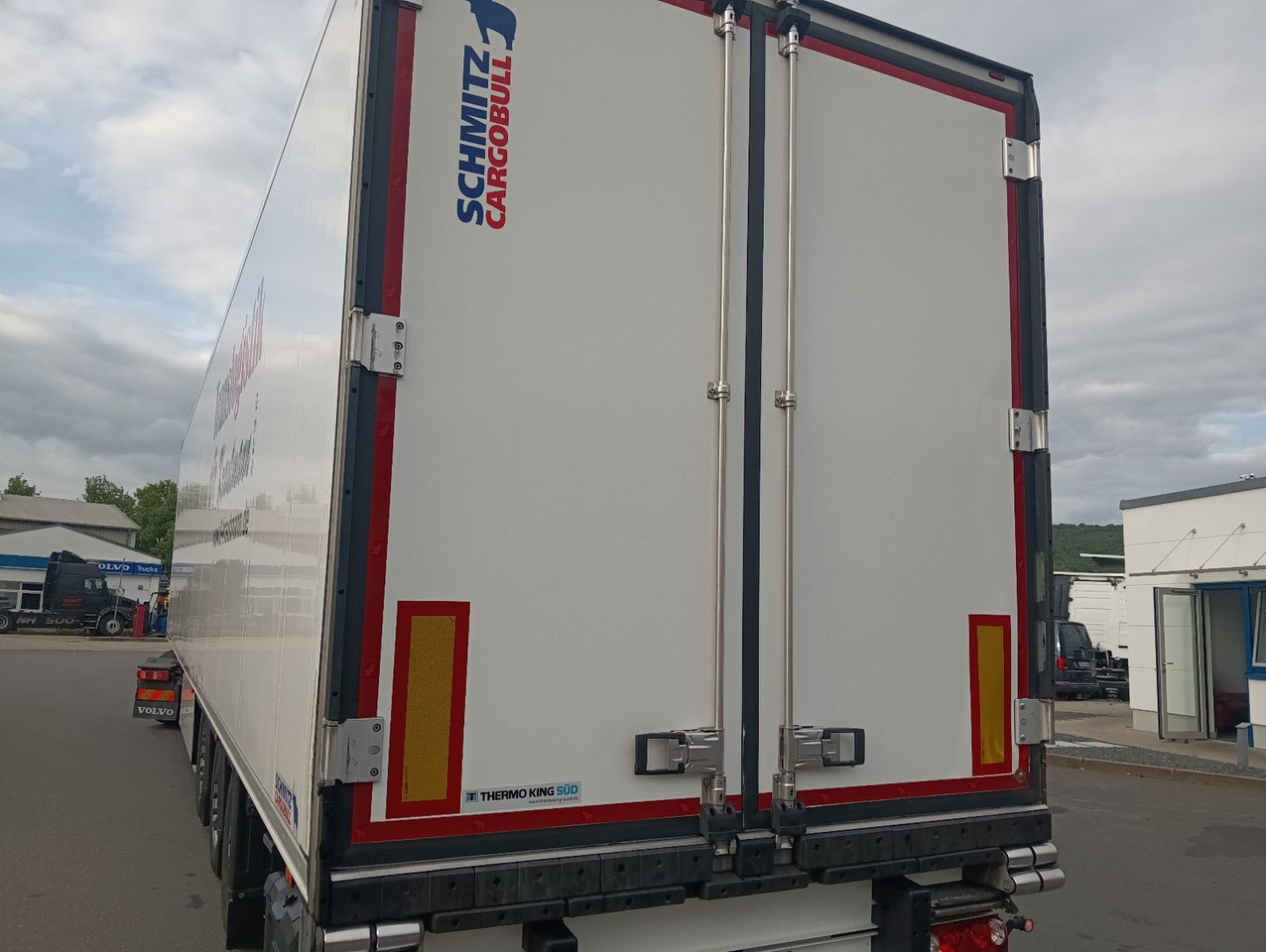 Schmitz Cargobull SKO24-FP45 Bi-Temp TK SLXi Spectrum Doppelst Blu - Gesloten oplegger: afbeelding 2 Schmitz Cargobull SKO24-FP45 Bi-Temp TK SLXi Spectrum Doppelst Blu - Gesloten oplegger: afbeelding 2