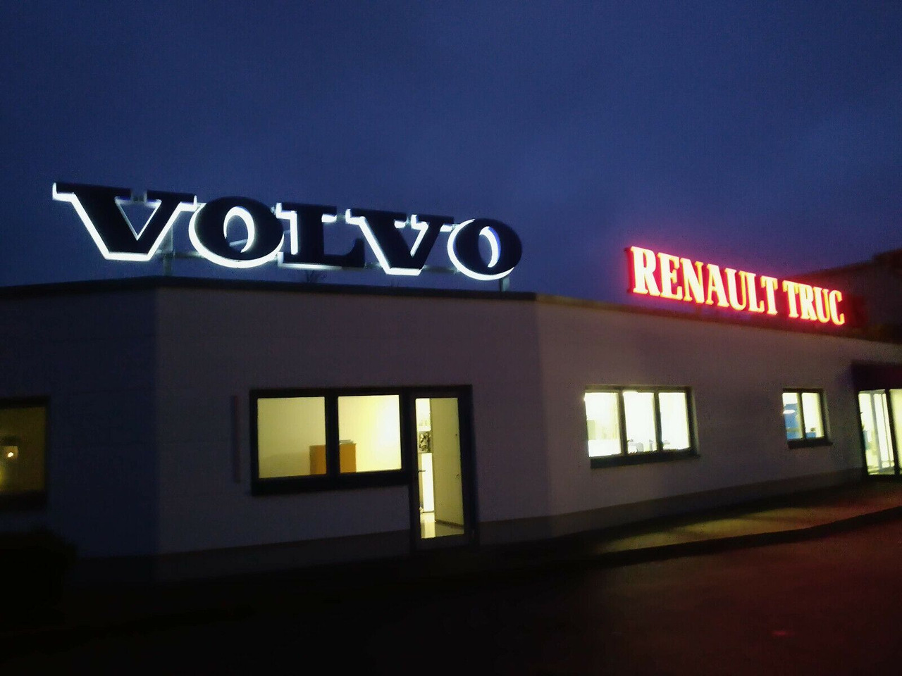 Nieuw Houtoplegger Schwarzmüller 3-A Rungensattel 6xExte144S 5560kg NEU sofort Schwarzmüller 3-A Rungensattel 6xExte144S 5560kg NEU sofort: afbeelding 29 Nieuw Houtoplegger Schwarzmüller 3-A Rungensattel 6xExte144S 5560kg NEU sofort Schwarzmüller 3-A Rungensattel 6xExte144S 5560kg NEU sofort: afbeelding 29