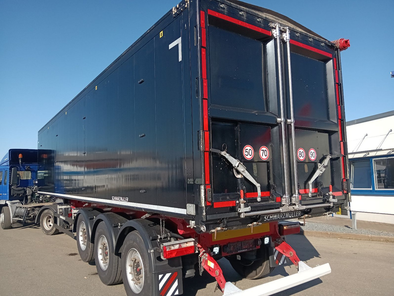 Schwarzmüller K-Serie ALU 54m3 Getreide Nur 69.340km 6250kg - Kipper oplegger: afbeelding 1 Schwarzmüller K-Serie ALU 54m3 Getreide Nur 69.340km 6250kg - Kipper oplegger: afbeelding 1