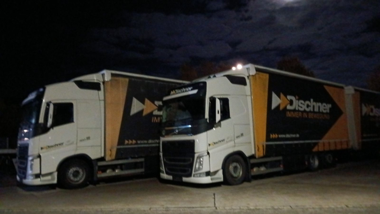 Volvo 2x JUMBO 120m3 FH460 Globe 6x2 SCHMITZ I-PARCool - Schuifzeilen vrachtwagen: afbeelding 4 Volvo 2x JUMBO 120m3 FH460 Globe 6x2 SCHMITZ I-PARCool - Schuifzeilen vrachtwagen: afbeelding 4