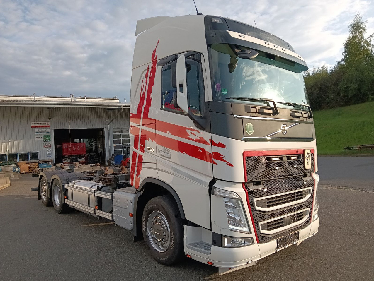 Volvo FH 460 Globe "VIN-LB"MultiBDF I-PARC LENKACHSE - Containertransporter/ Wissellaadbak vrachtwagen: afbeelding 4 Volvo FH 460 Globe "VIN-LB"MultiBDF I-PARC LENKACHSE - Containertransporter/ Wissellaadbak vrachtwagen: afbeelding 4