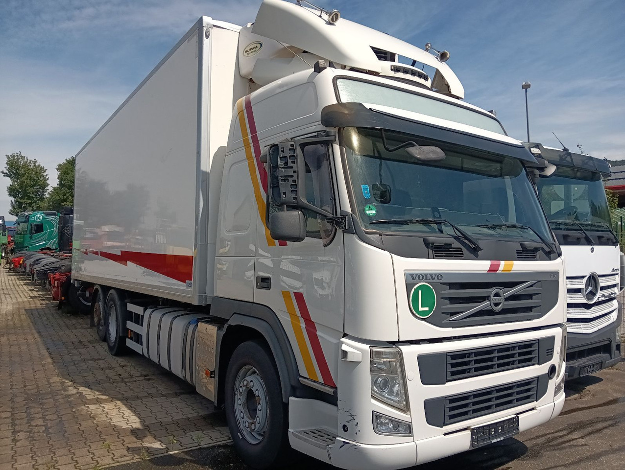 Volvo FM13-460 EEV 6x2R CarrierSupra550 7,3m LBW1.5t - Koelwagen vrachtwagen: afbeelding 3 Volvo FM13-460 EEV 6x2R CarrierSupra550 7,3m LBW1.5t - Koelwagen vrachtwagen: afbeelding 3