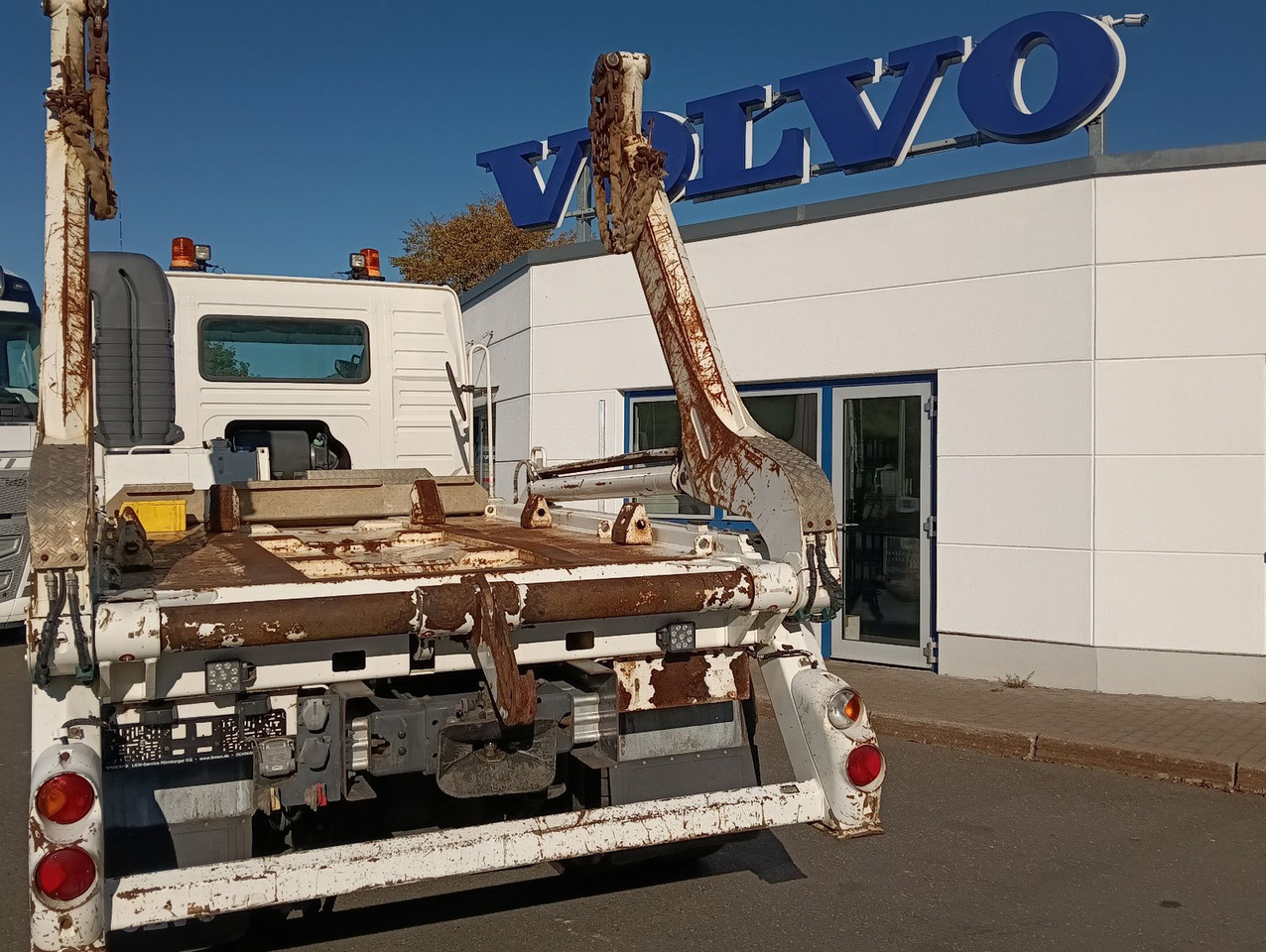 Volvo FMX 330 4x2 MEILLER TAK10 VOLVO Service TOP! EEV - Kipper vrachtwagen: afbeelding 2 Volvo FMX 330 4x2 MEILLER TAK10 VOLVO Service TOP! EEV - Kipper vrachtwagen: afbeelding 2