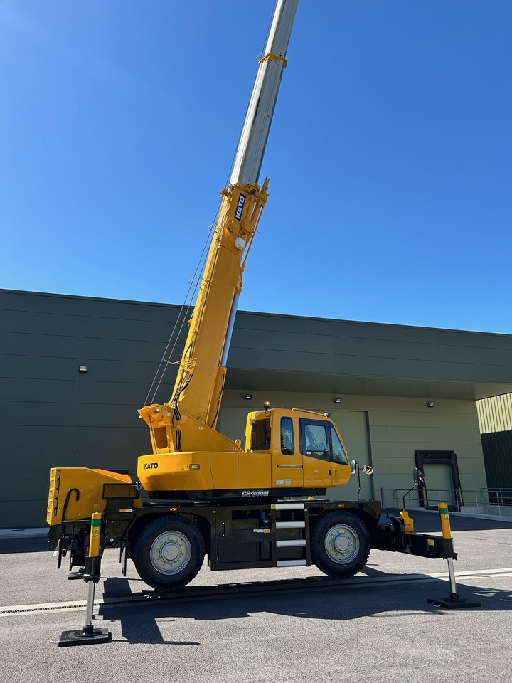 KATO CR-200Ri - 20 Ton City Crane - Like New Consition - Mobiele kraan: afbeelding 1 KATO CR-200Ri - 20 Ton City Crane - Like New Consition - Mobiele kraan: afbeelding 1