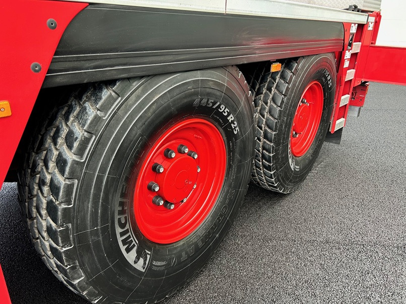 Alle terrein kraan LIEBHERR LTM1060-3.1 - Excellent Condition and Full Remote: afbeelding 39 Alle terrein kraan LIEBHERR LTM1060-3.1 - Excellent Condition and Full Remote: afbeelding 39