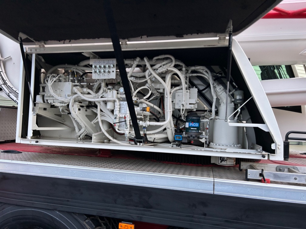 Alle terrein kraan LIEBHERR LTM1060-3.1 - Excellent Condition and Full Remote: afbeelding 22 Alle terrein kraan LIEBHERR LTM1060-3.1 - Excellent Condition and Full Remote: afbeelding 22