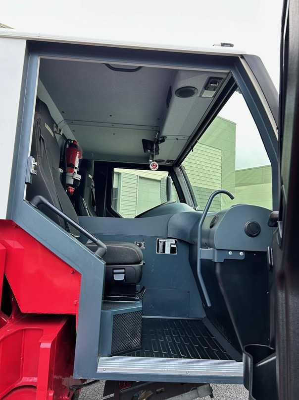 Alle terrein kraan LIEBHERR LTM1060-3.1 - Excellent Condition and Full Remote: afbeelding 42 Alle terrein kraan LIEBHERR LTM1060-3.1 - Excellent Condition and Full Remote: afbeelding 42