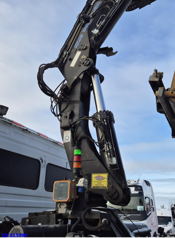 ATLAS 332.3E + Jib - Autolaadkraan: afbeelding 2 ATLAS 332.3E + Jib - Autolaadkraan: afbeelding 2