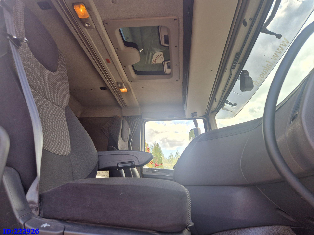 Isotherm vrachtwagen DAF XF 106 440 FAR 6x2 Euro6: afbeelding 20