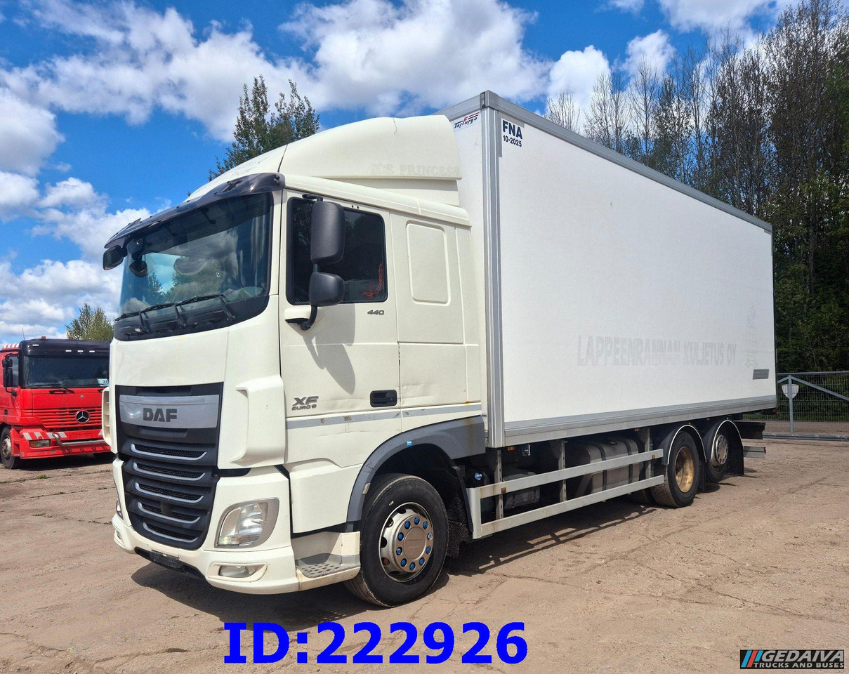 DAF XF 106 440 FAR 6x2 Euro6 - Isotherm vrachtwagen: afbeelding 4 DAF XF 106 440 FAR 6x2 Euro6 - Isotherm vrachtwagen: afbeelding 4