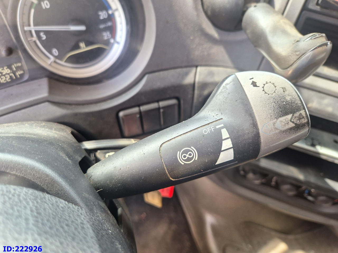 Isotherm vrachtwagen DAF XF 106 440 FAR 6x2 Euro6: afbeelding 15