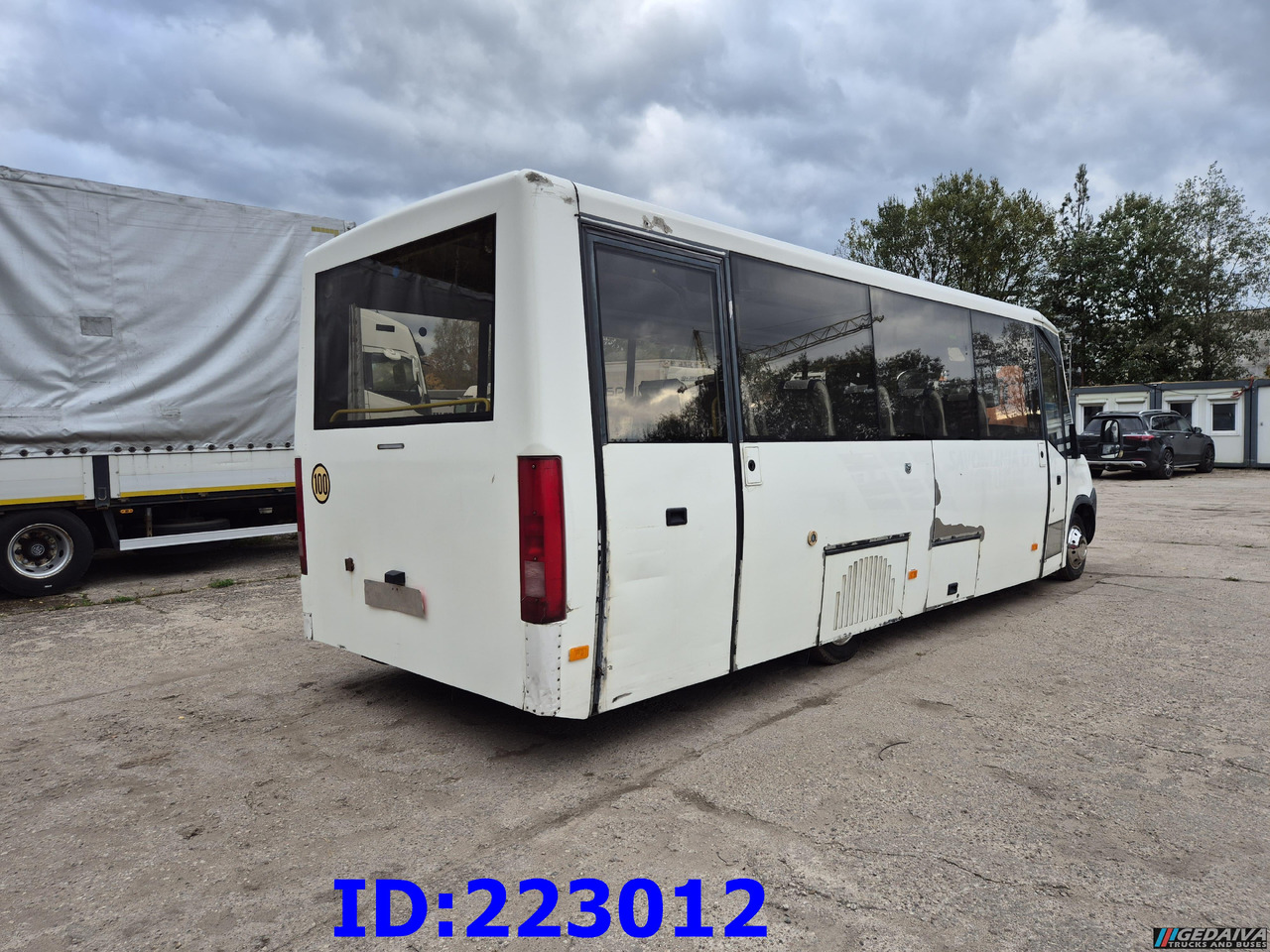 IVECO Daily 50C18 - 23-seater - Touringcar: afbeelding 4 IVECO Daily 50C18 - 23-seater - Touringcar: afbeelding 4