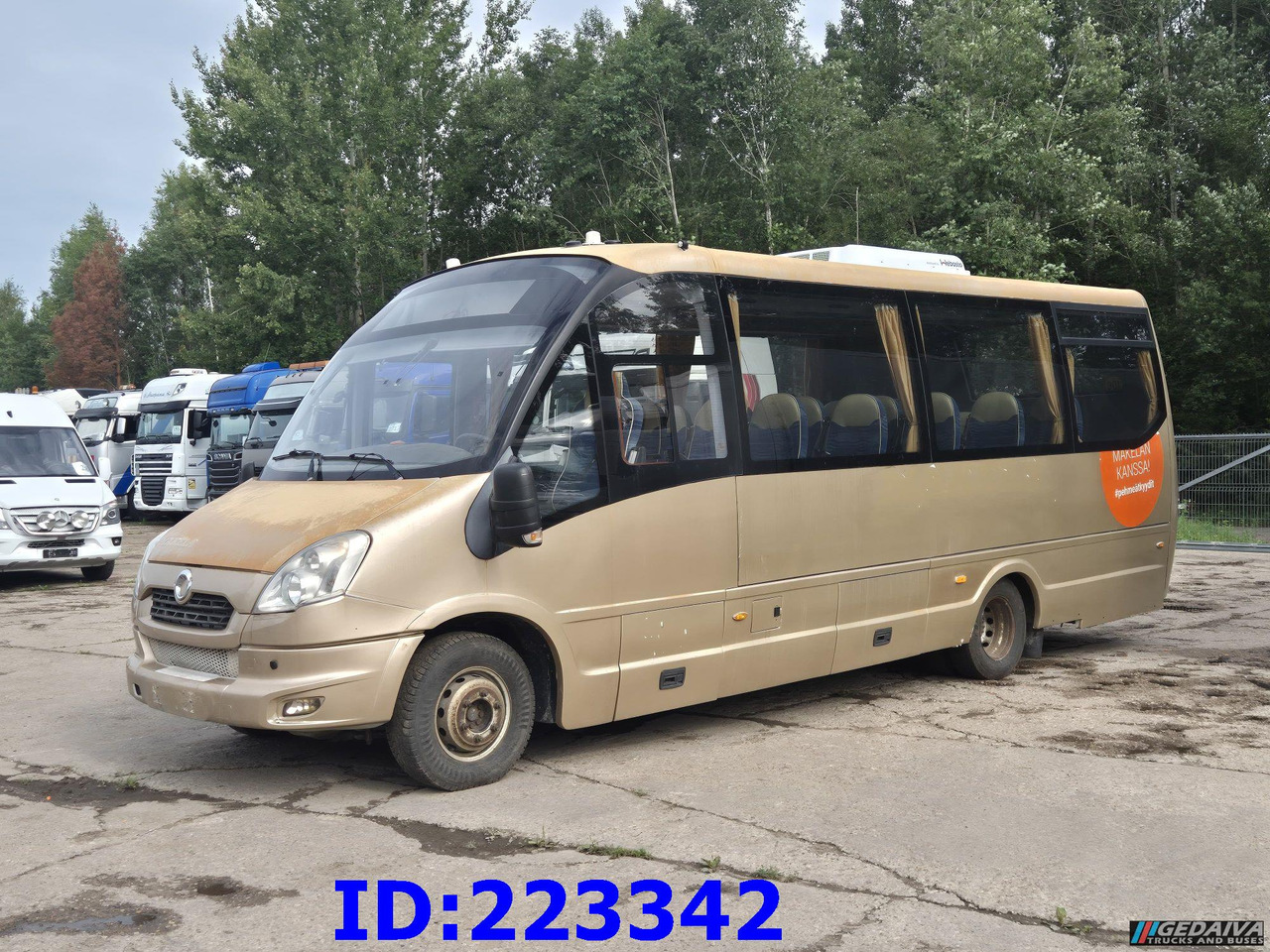 IVECO Rosero Euro5 34-Place (Gearbox defekt) - Touringcar: afbeelding 1 IVECO Rosero Euro5 34-Place (Gearbox defekt) - Touringcar: afbeelding 1