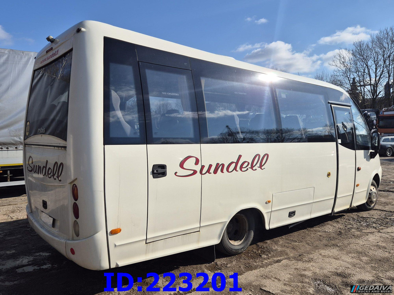 IVECO Wing 25-seater (Engine problem) - Touringcar: afbeelding 4 IVECO Wing 25-seater (Engine problem) - Touringcar: afbeelding 4