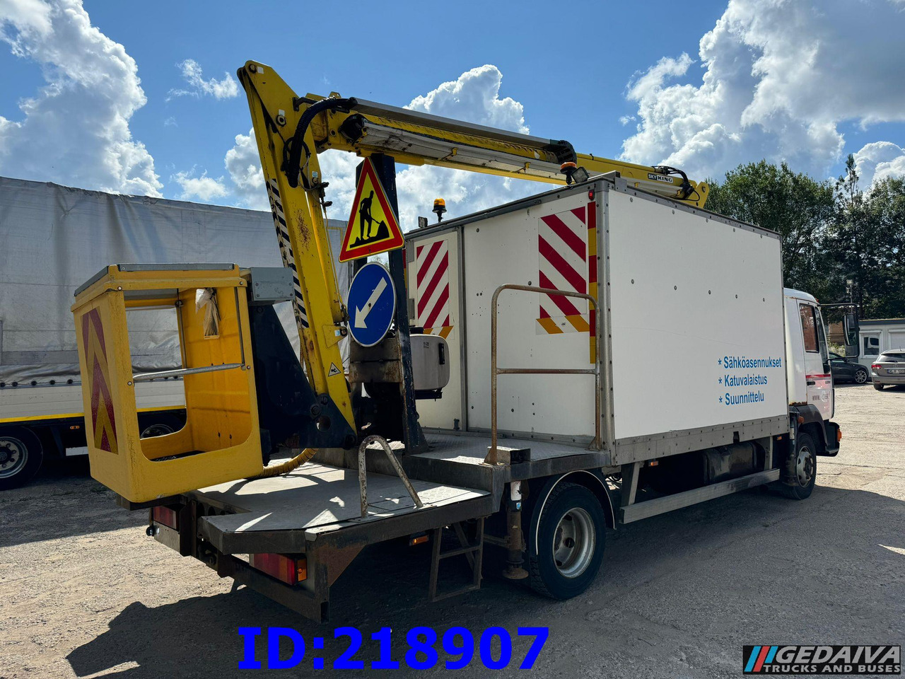 MAN LE 220C + Sky King 179TV - Vrachtwagen hoogwerker: afbeelding 5 MAN LE 220C + Sky King 179TV - Vrachtwagen hoogwerker: afbeelding 5