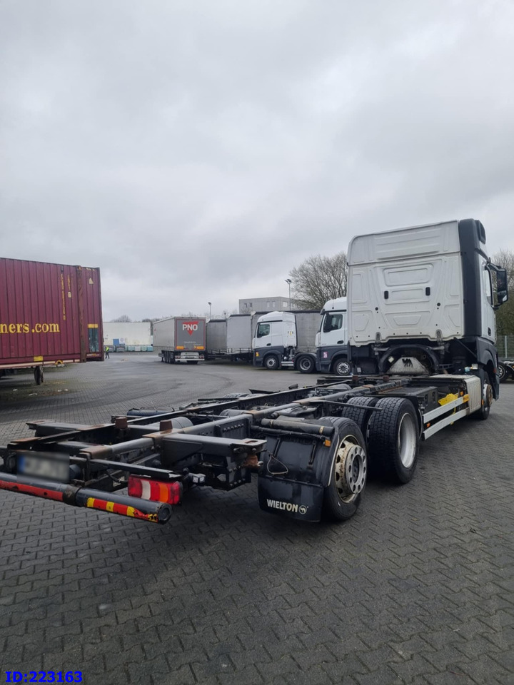MERCEDES-BENZ Actros 2542 BDF 6x2 Euro6 - Chassis vrachtwagen: afbeelding 5 MERCEDES-BENZ Actros 2542 BDF 6x2 Euro6 - Chassis vrachtwagen: afbeelding 5
